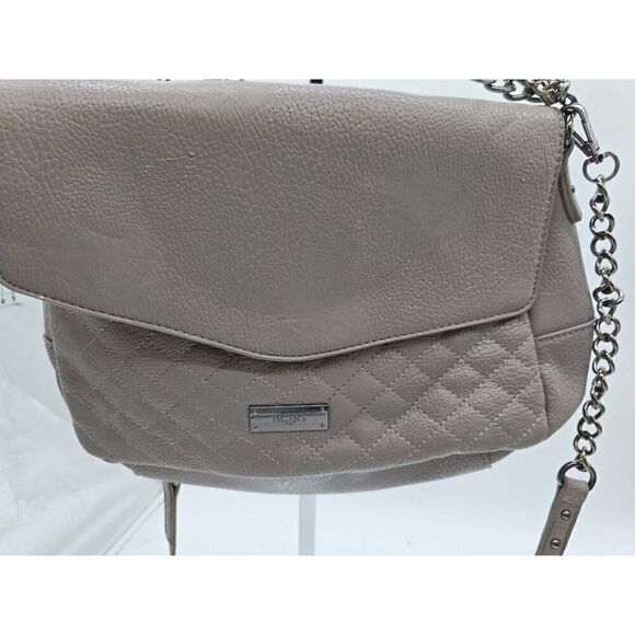 BCBG Paris Quilted Leather Crossbody Bag With Chain Strap - Picture 4 of 12